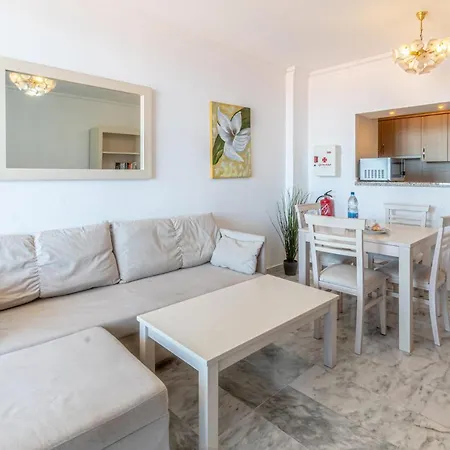 Apartamentos Lago Puerto de Santiago (Tenerife)