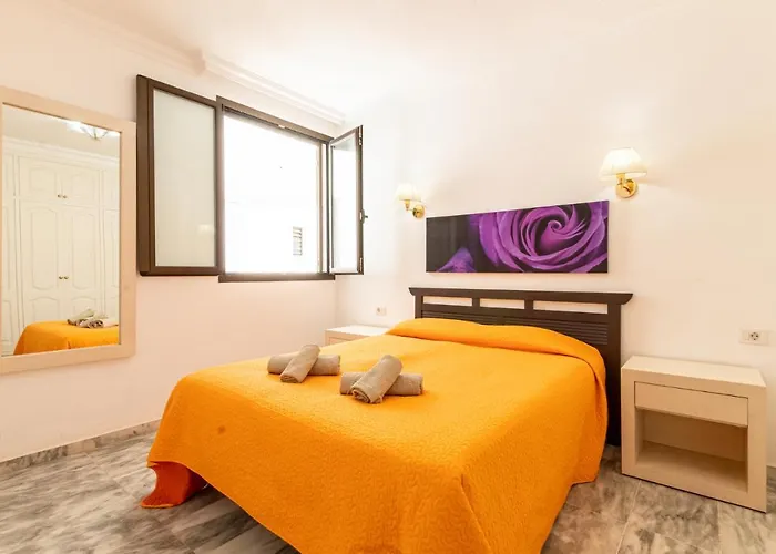 Apartamentos Lago Puerto de Santiago (Tenerife)